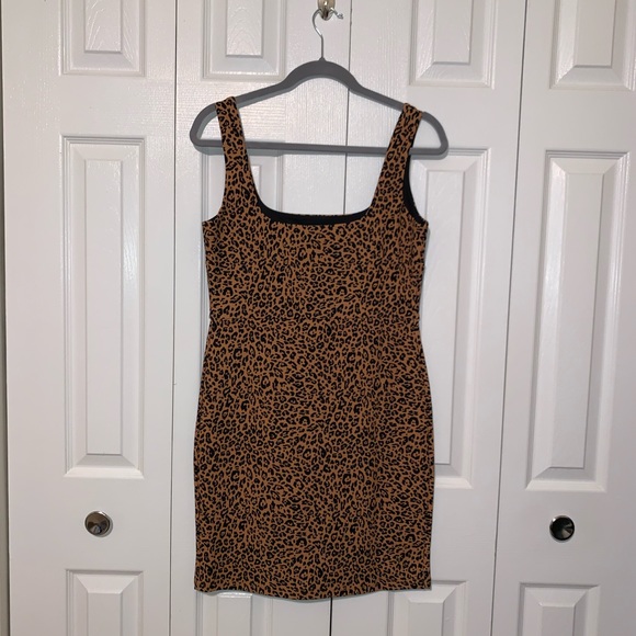 Leopard print mini dress - Picture 4 of 4